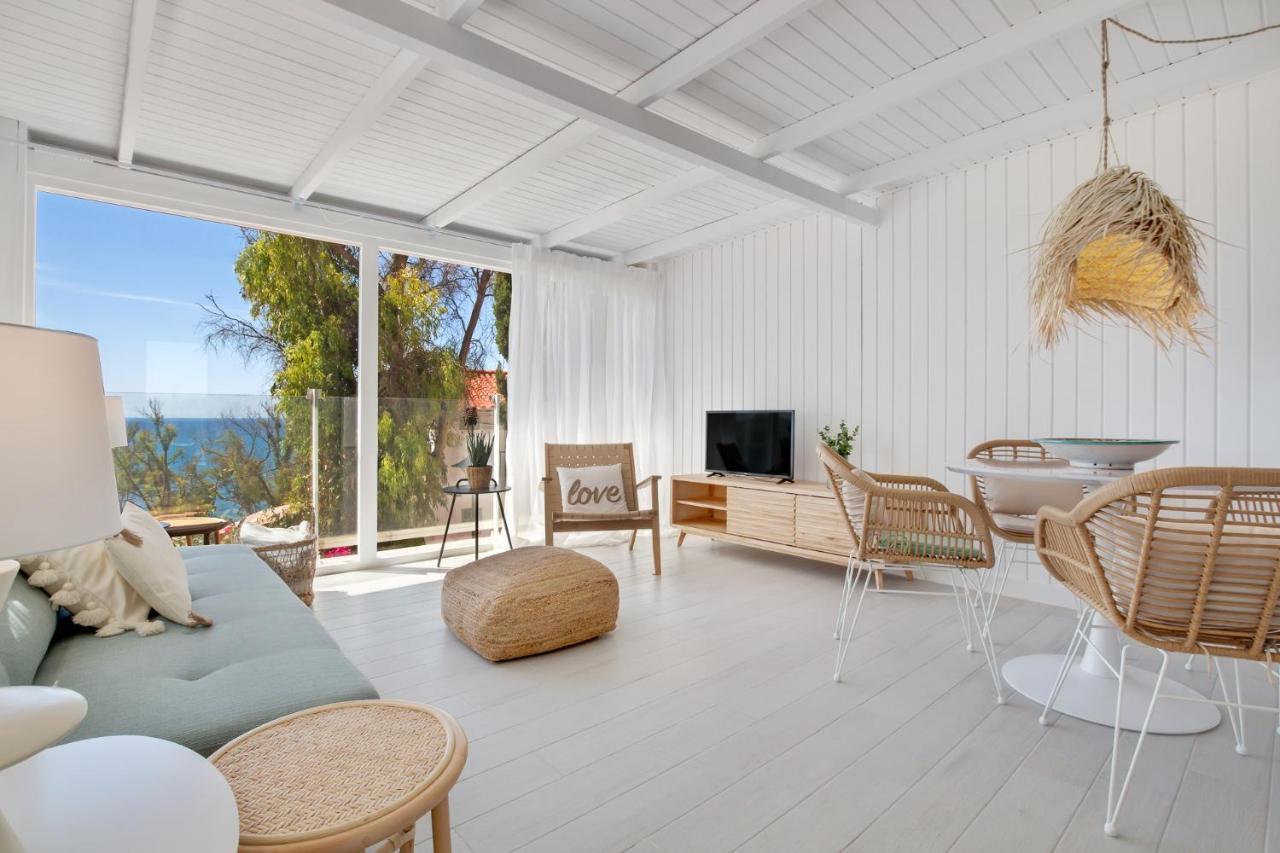 Casa De La Playa. Beach House With Magnificent Sea Málaga Eksteriør billede